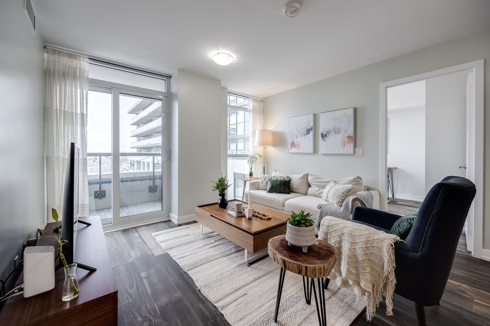 Toronto property showcase — delivered property photograph 6