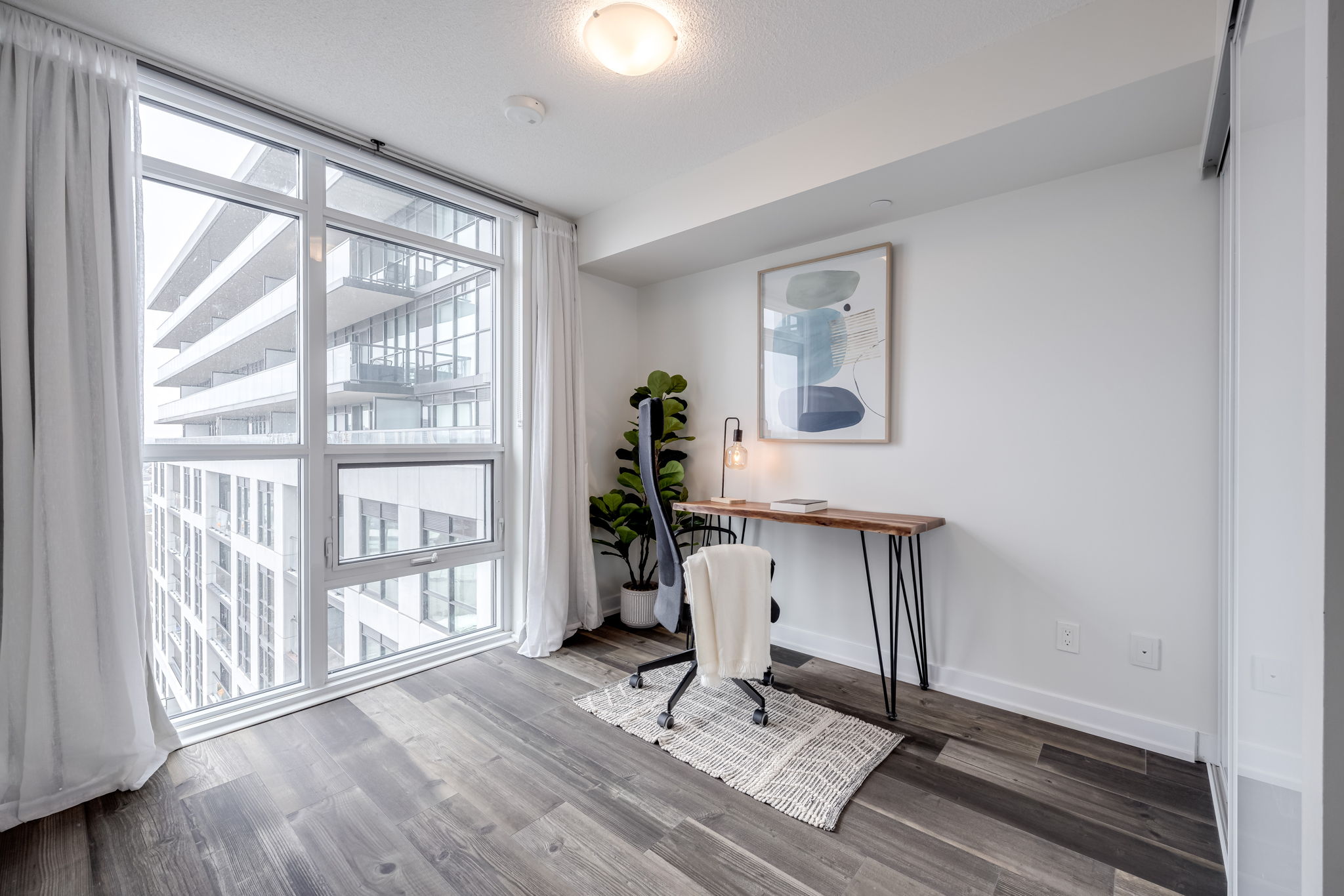 Toronto property showcase — delivered property photograph 14