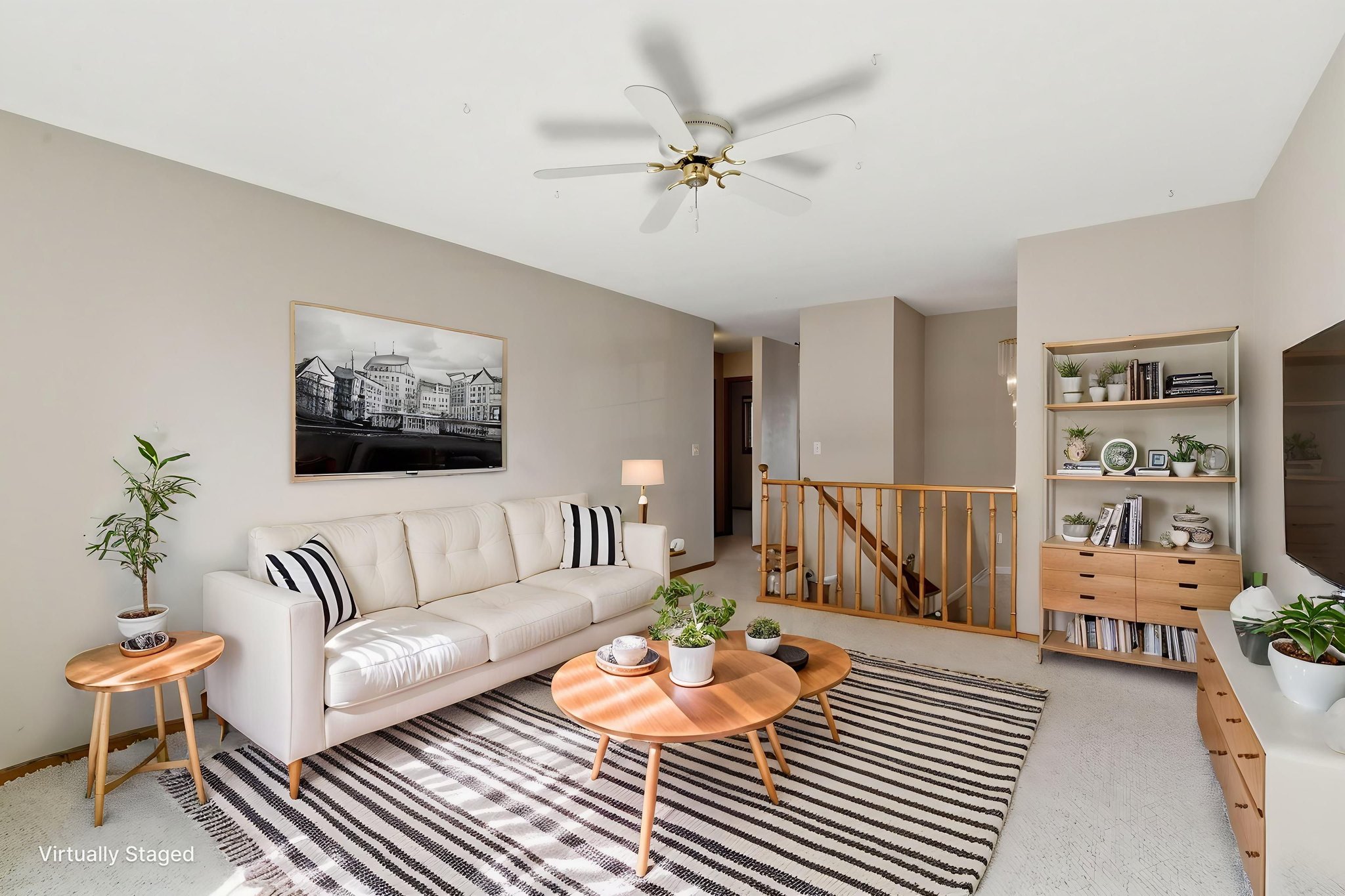 DSC09197 virtually staged.jpeg