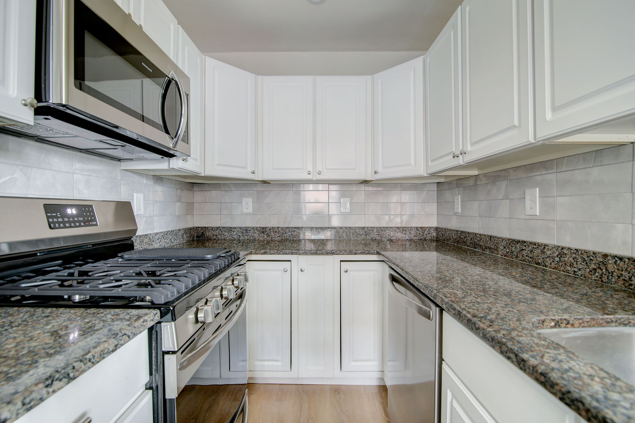 Walnut Street #7-012