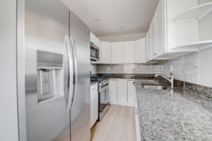 Walnut Street #7-011