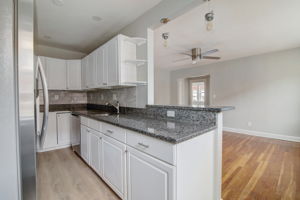 Walnut Street #7-008