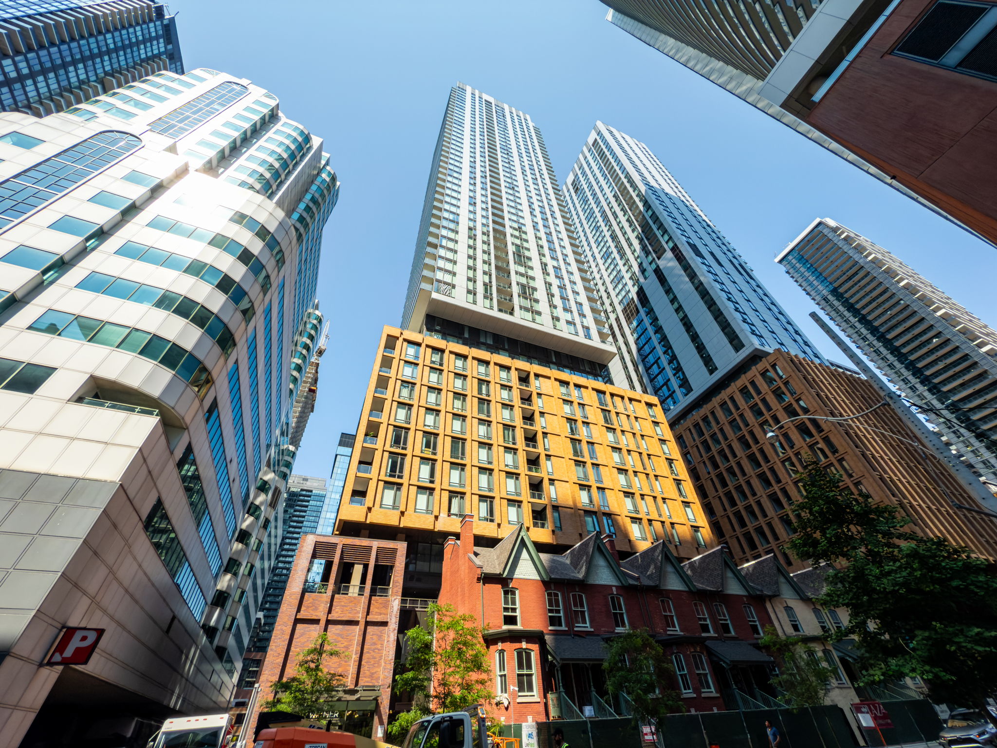 Toronto property showcase — delivered property photograph 3