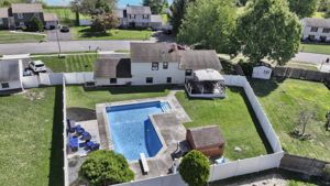  Photo 4