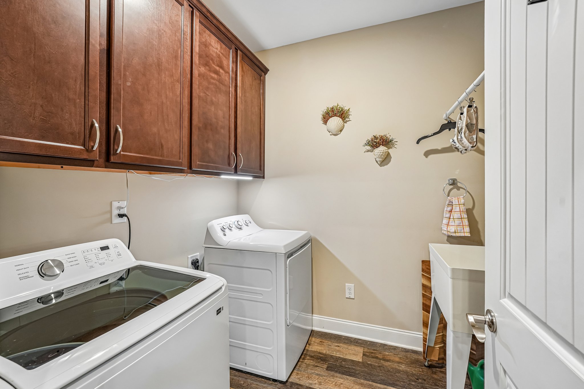 Alderberry Ct-S1905-043.jpg