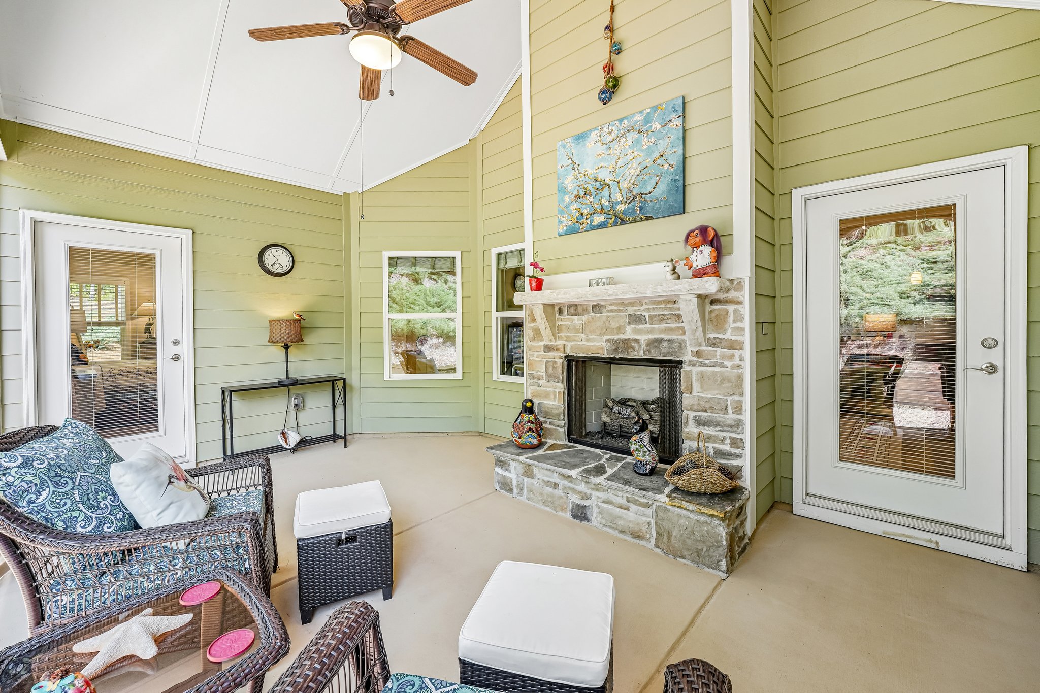 Alderberry Ct-S1905-045.jpg