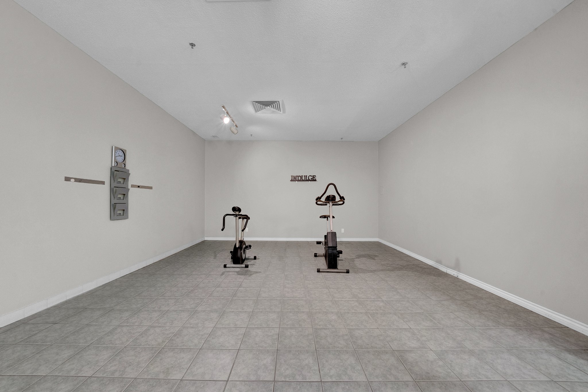  Photo 50