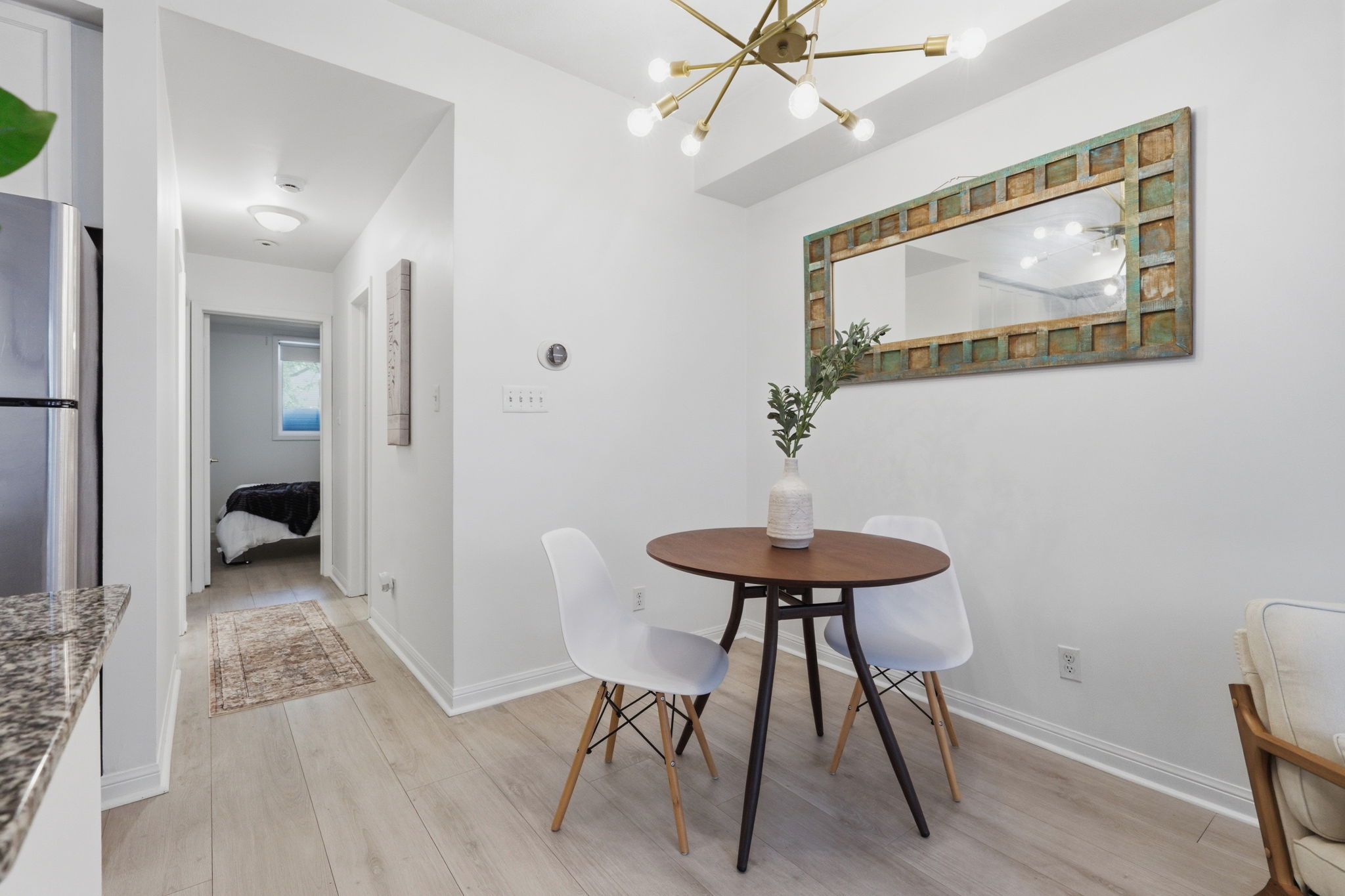 Property in Toronto — delivered property photograph 7