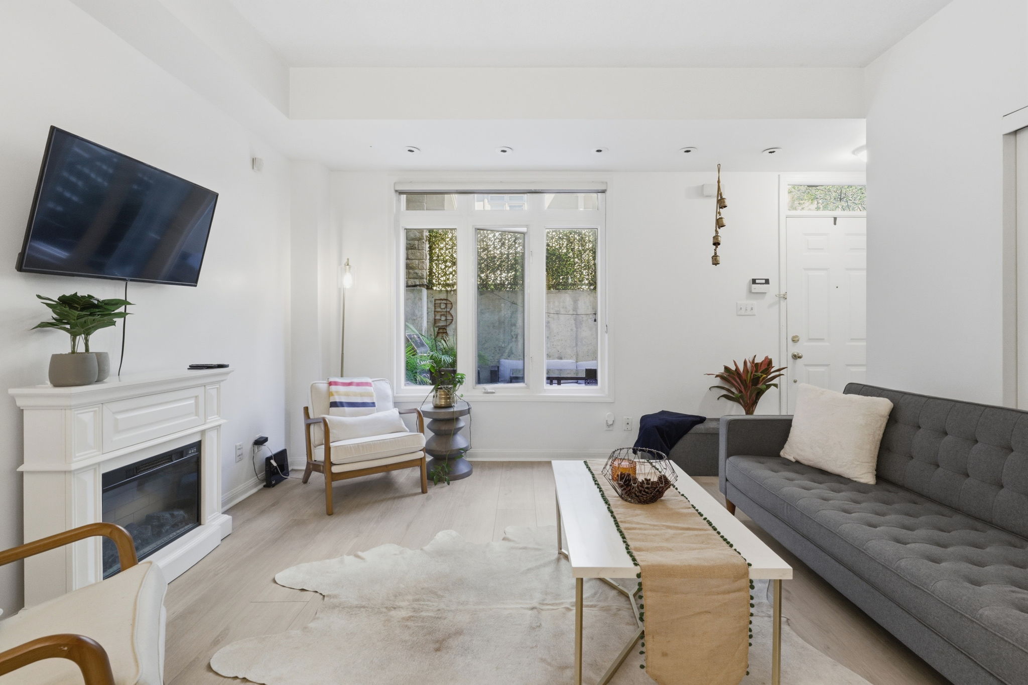 Property in Toronto — delivered property photograph 8
