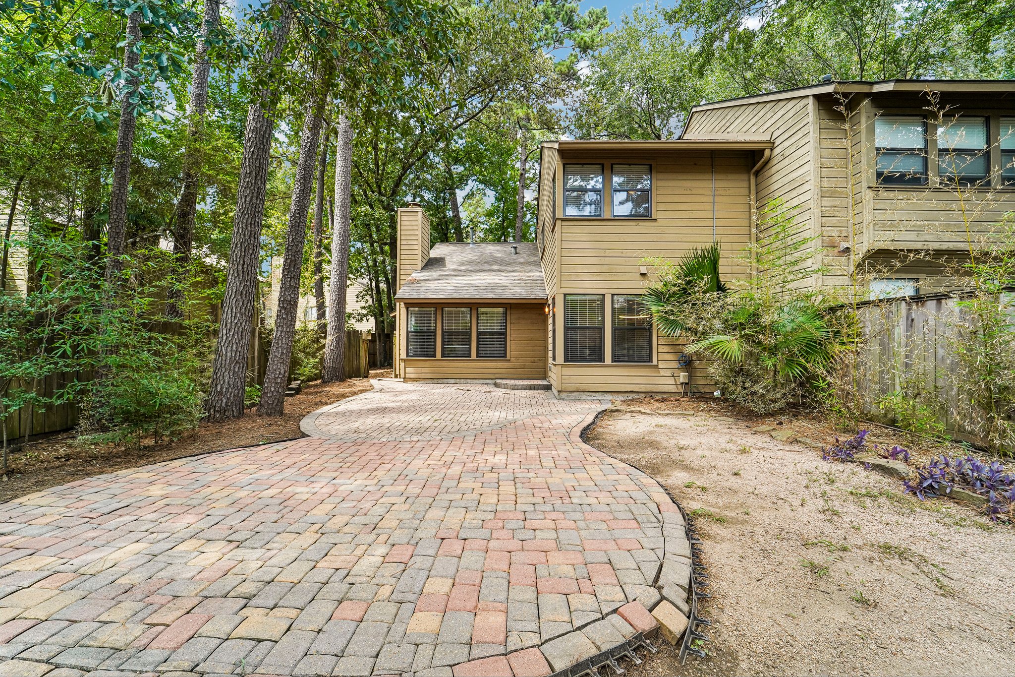 Cokeberry Ct-S0608-038.jpg