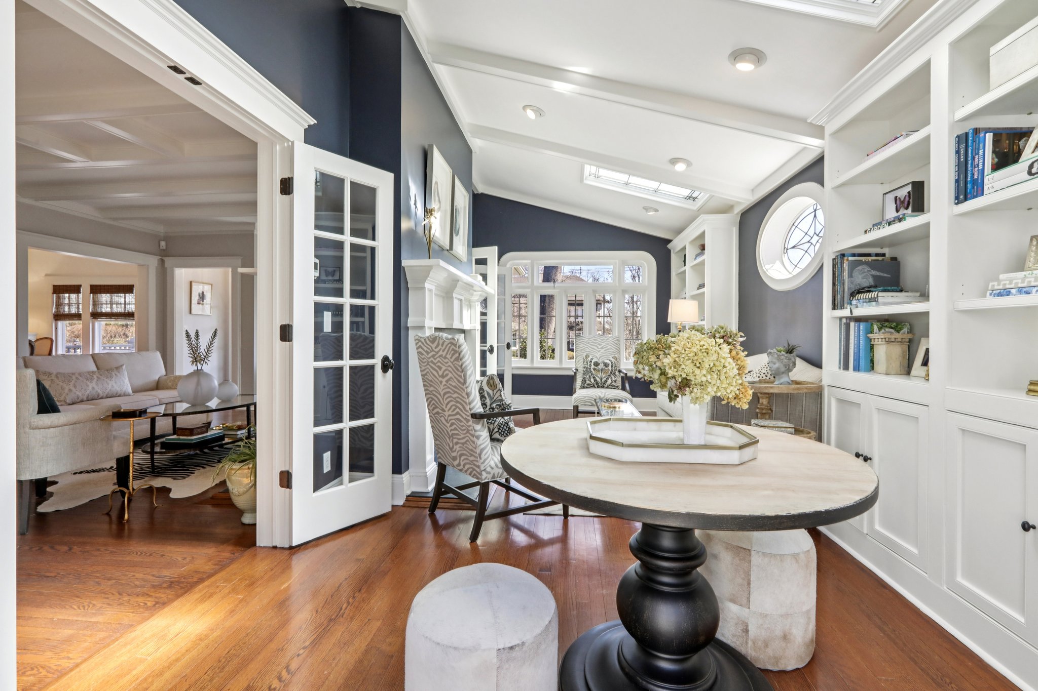 Crest Rd-S1003-051.jpg