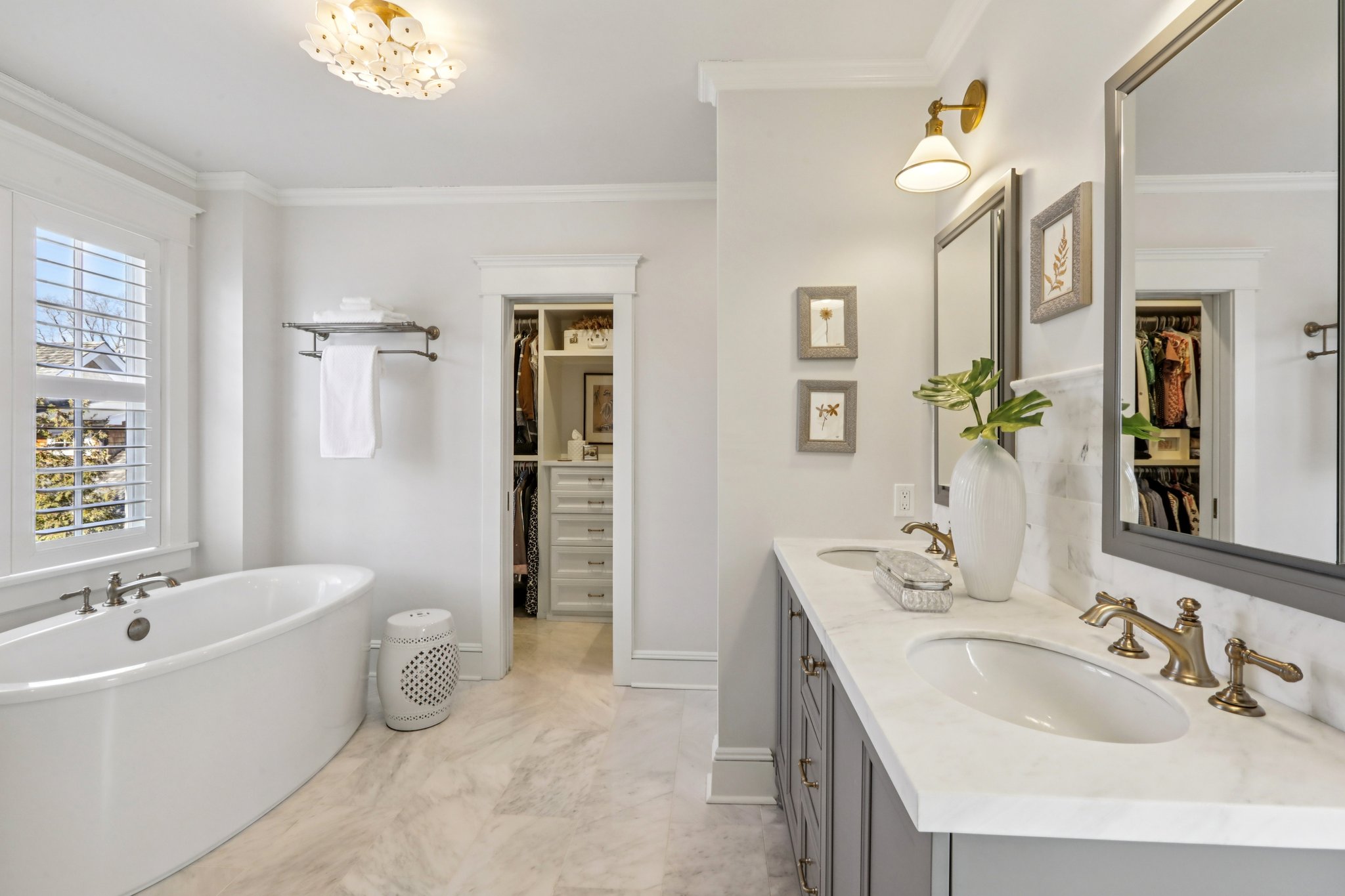 Crest Rd-S1003-082.jpg