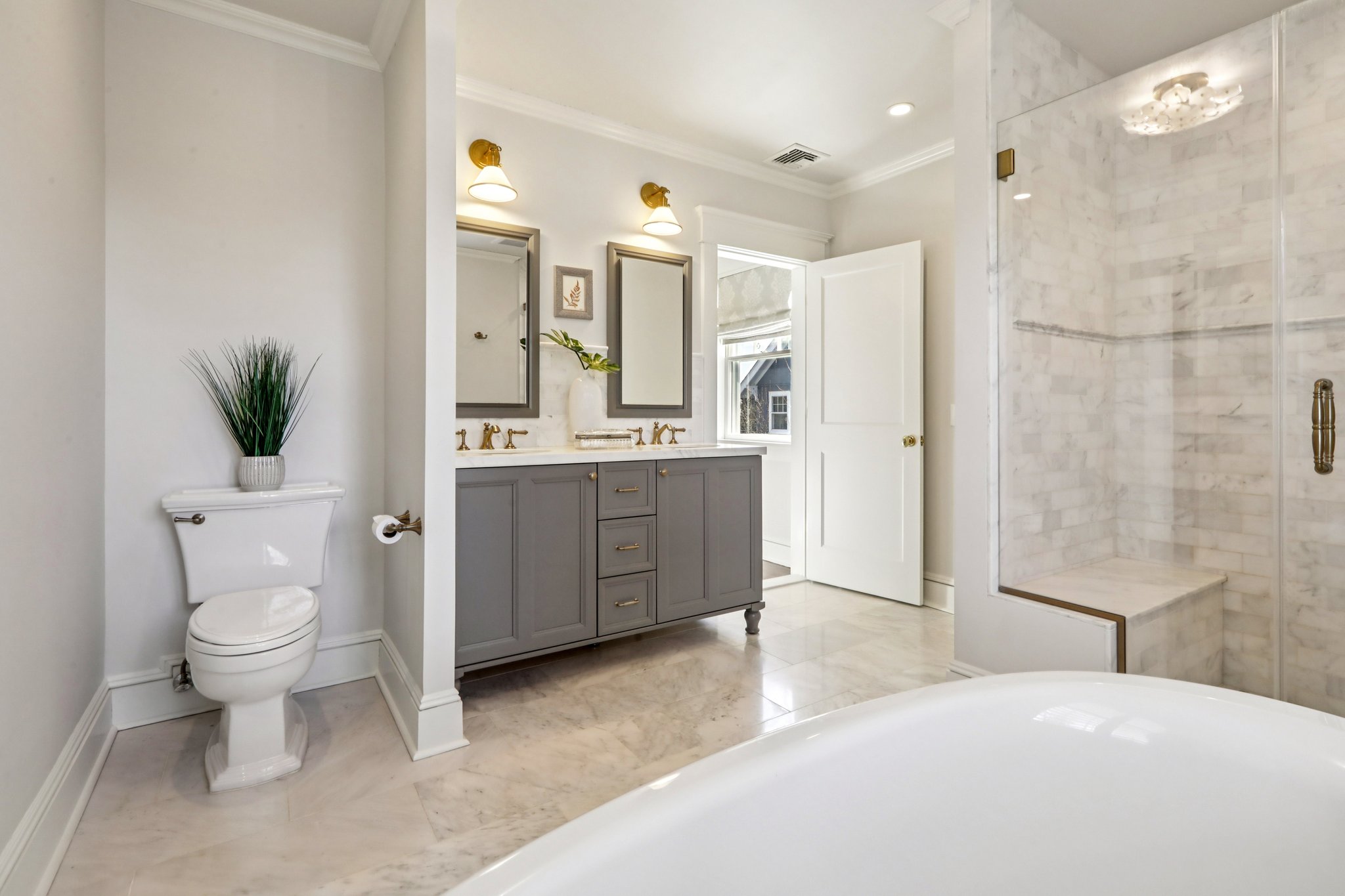 Crest Rd-S1003-086.jpg