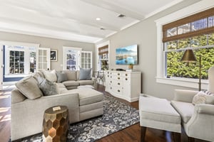 Crest Rd-S1003-013.jpg