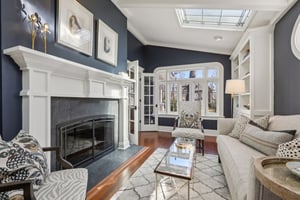 Crest Rd-S1003-029.jpg