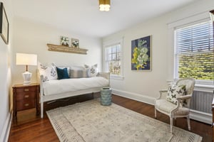 Crest Rd-S1003-067.jpg