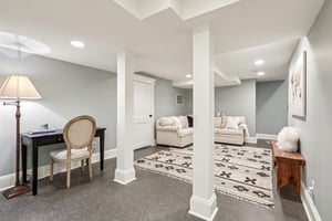 Crest Rd-S1003-097.jpg