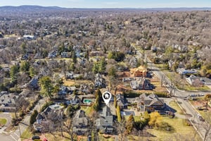 Crest Rd-S1003-120.jpg