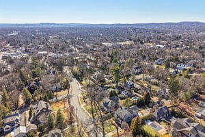 Crest Rd-S1003-121.jpg