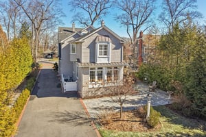 Crest Rd-S1003-123.jpg