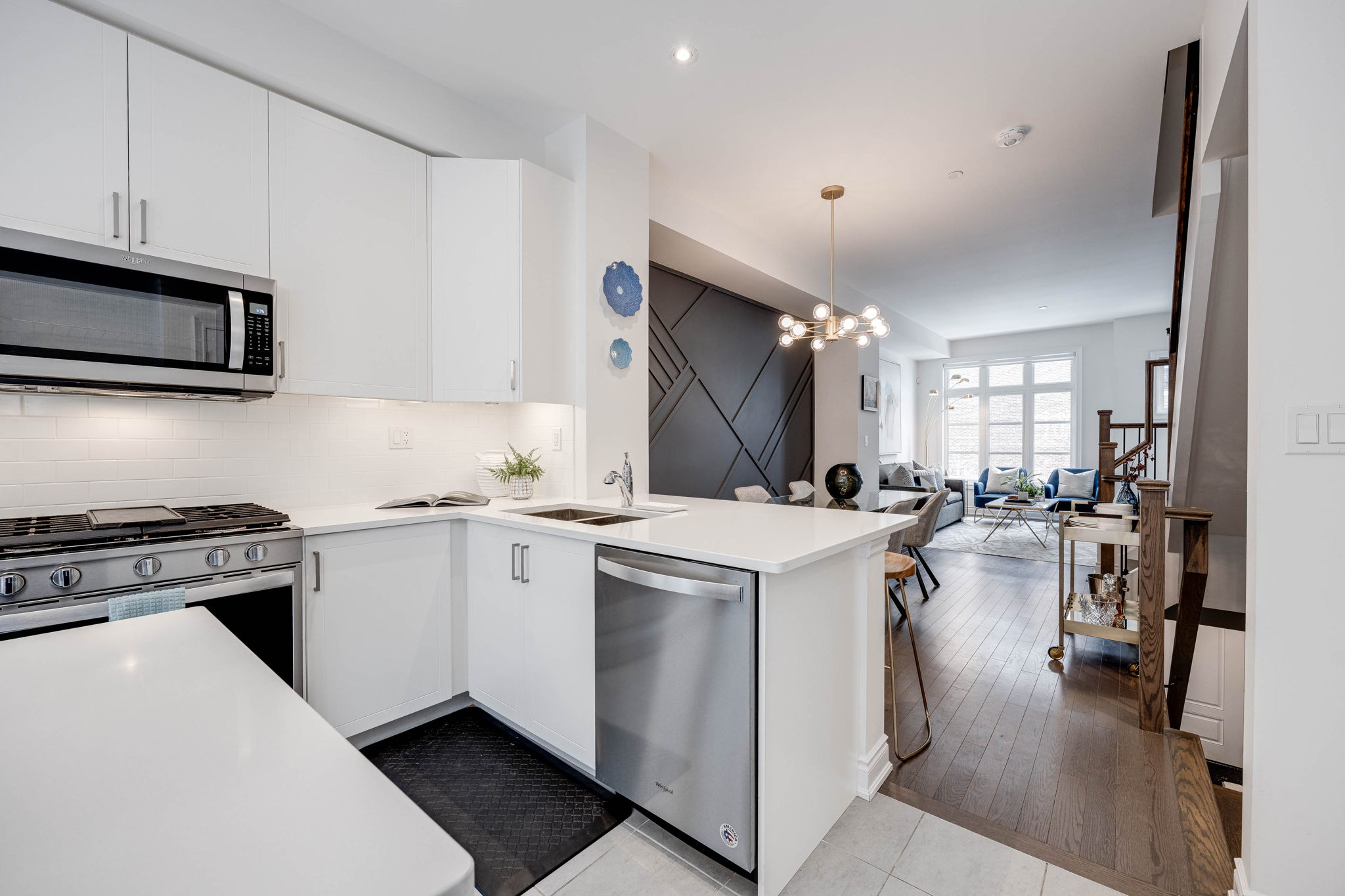 Toronto property showcase — delivered property photograph 12