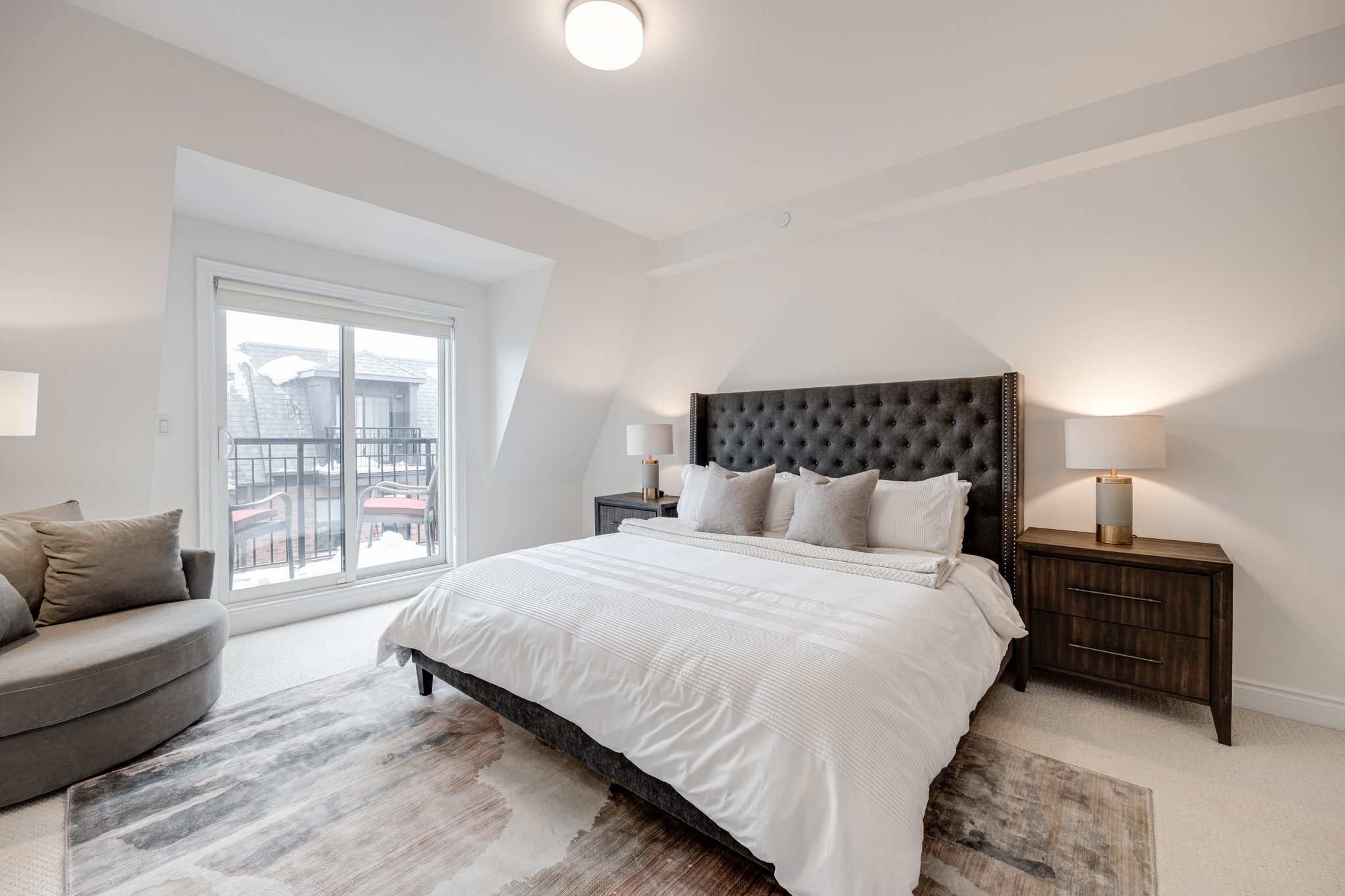 Toronto property showcase — delivered property photograph 29