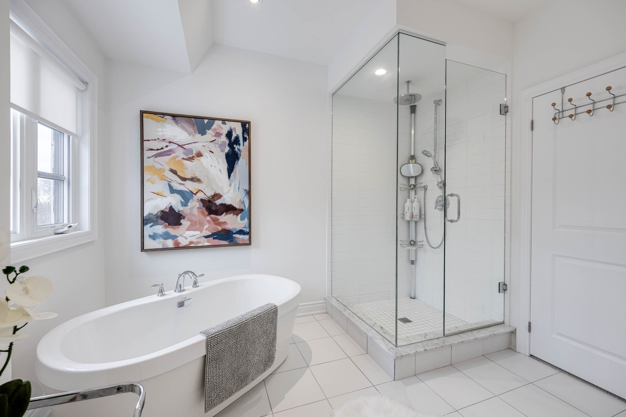 Toronto property showcase — delivered property photograph 35