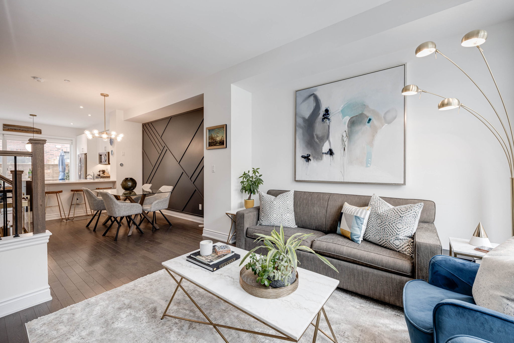 Toronto property showcase — delivered property photograph 8