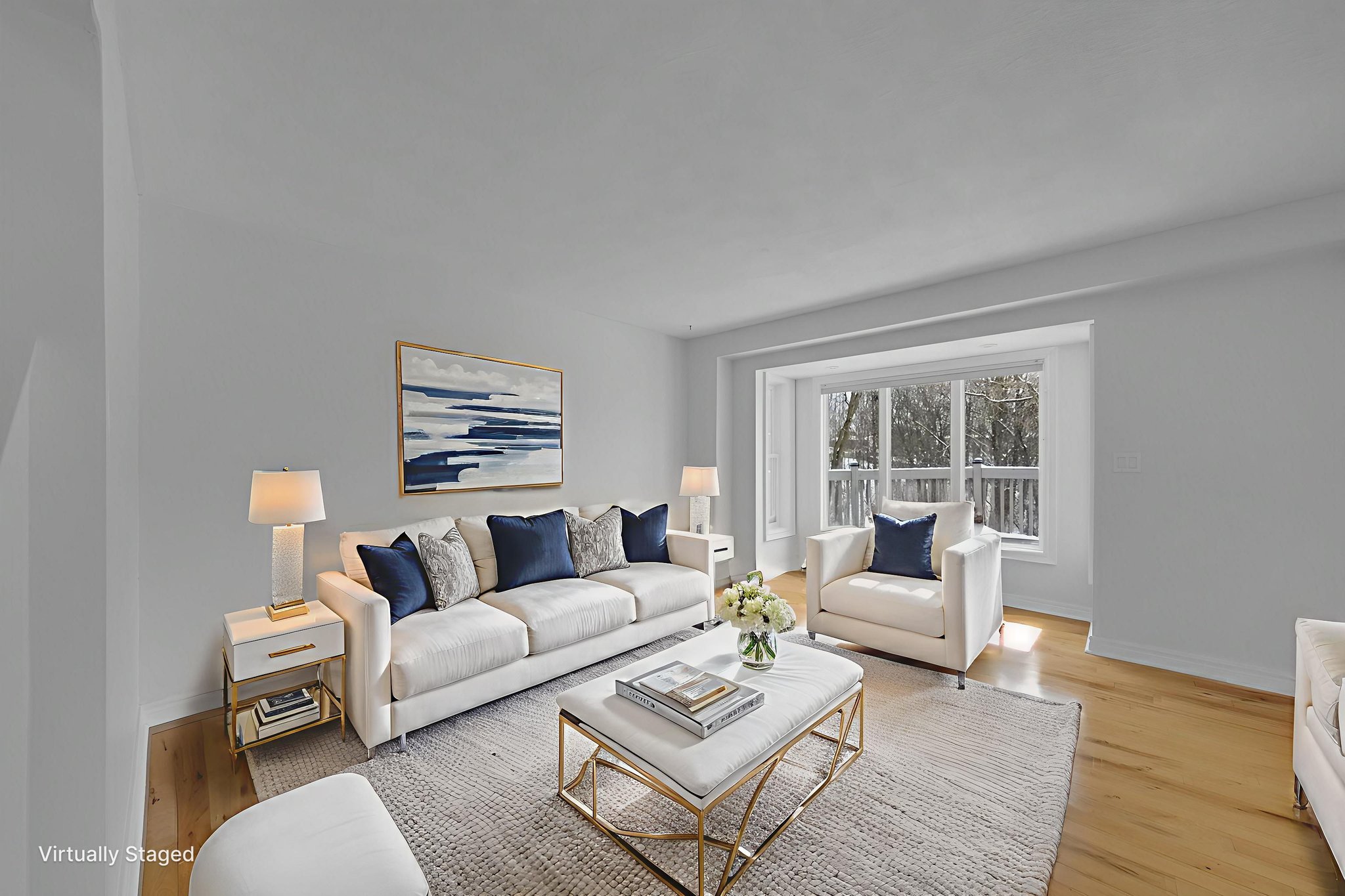 DSC00726 virtually staged.jpeg