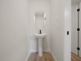  Photo 50