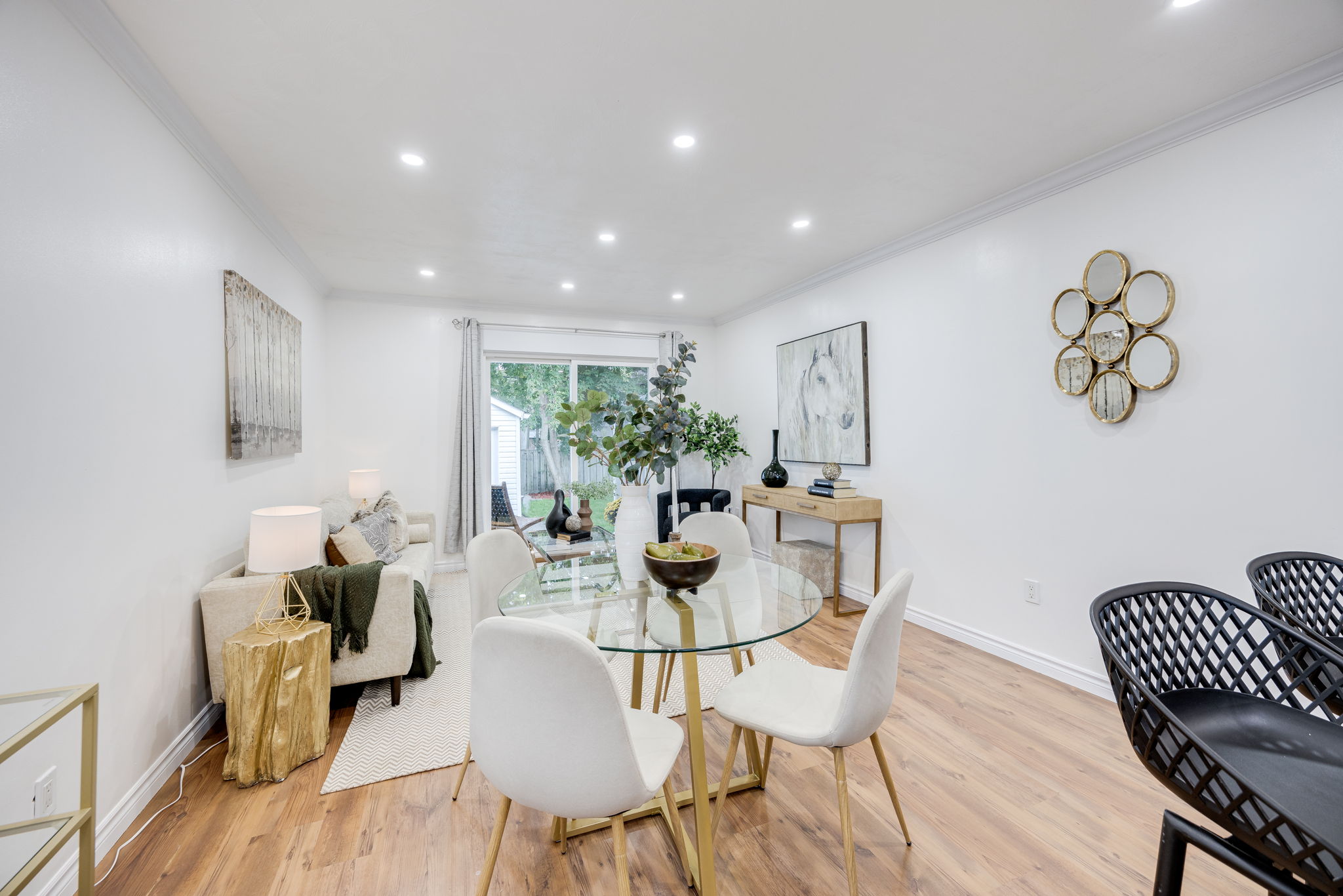 Ajax property showcase — delivered property photograph 16
