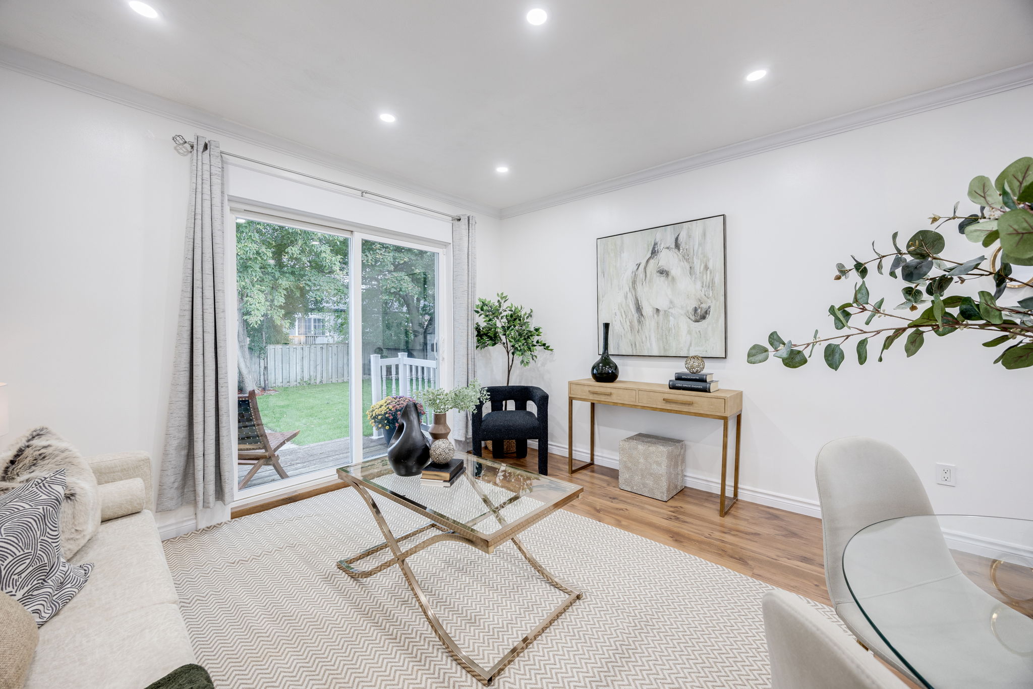 Ajax property showcase — delivered property photograph 17