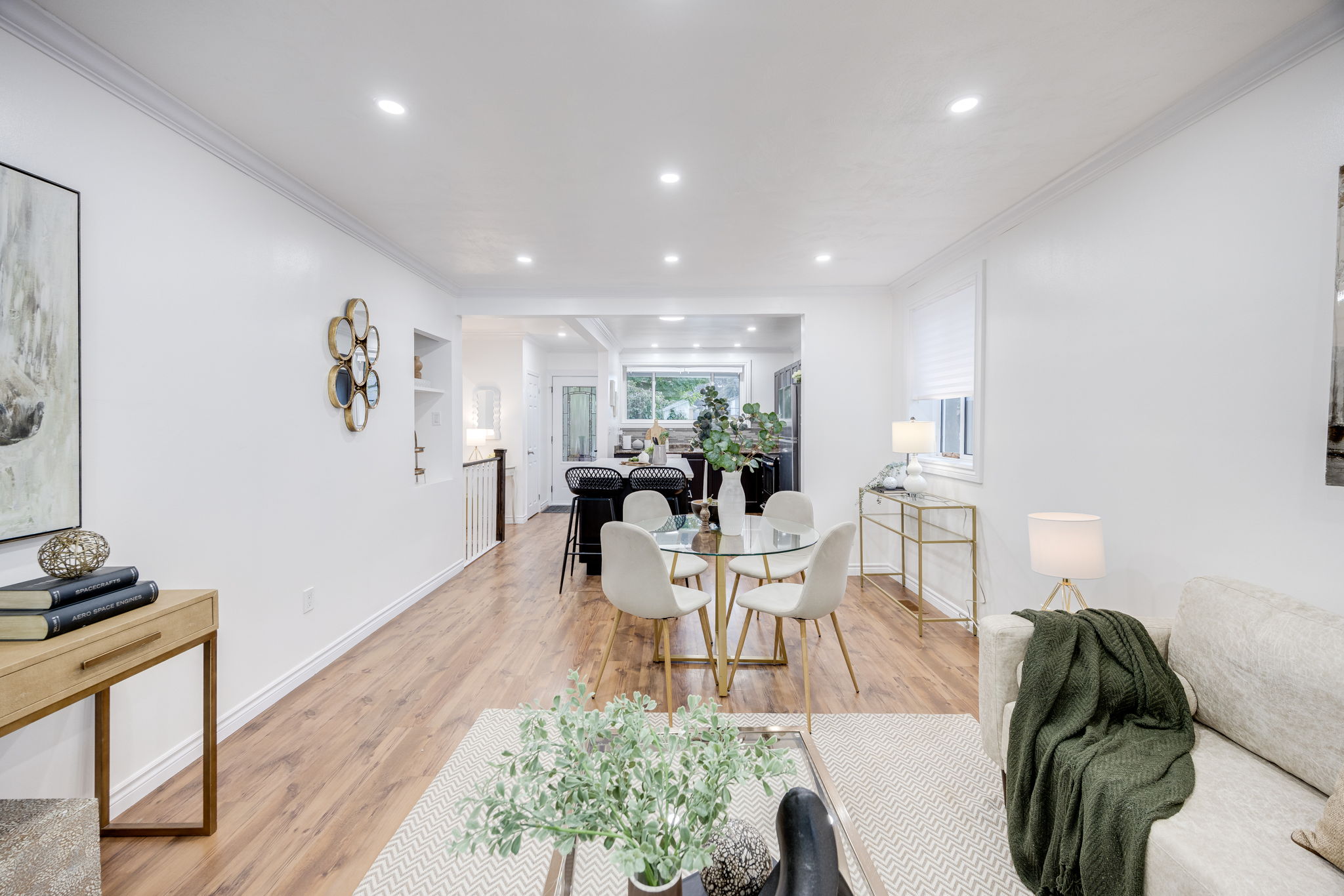 Ajax property showcase — delivered property photograph 20