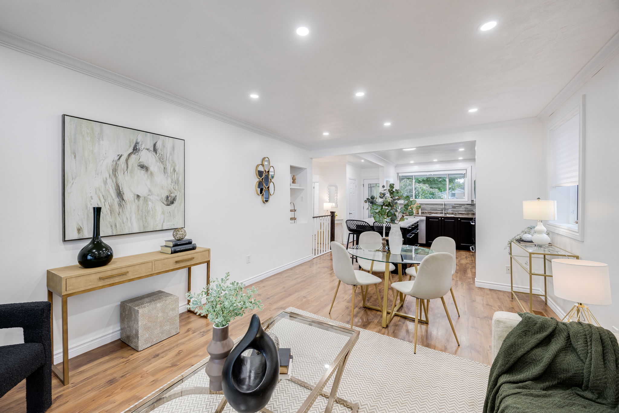 Ajax property showcase — delivered property photograph 21
