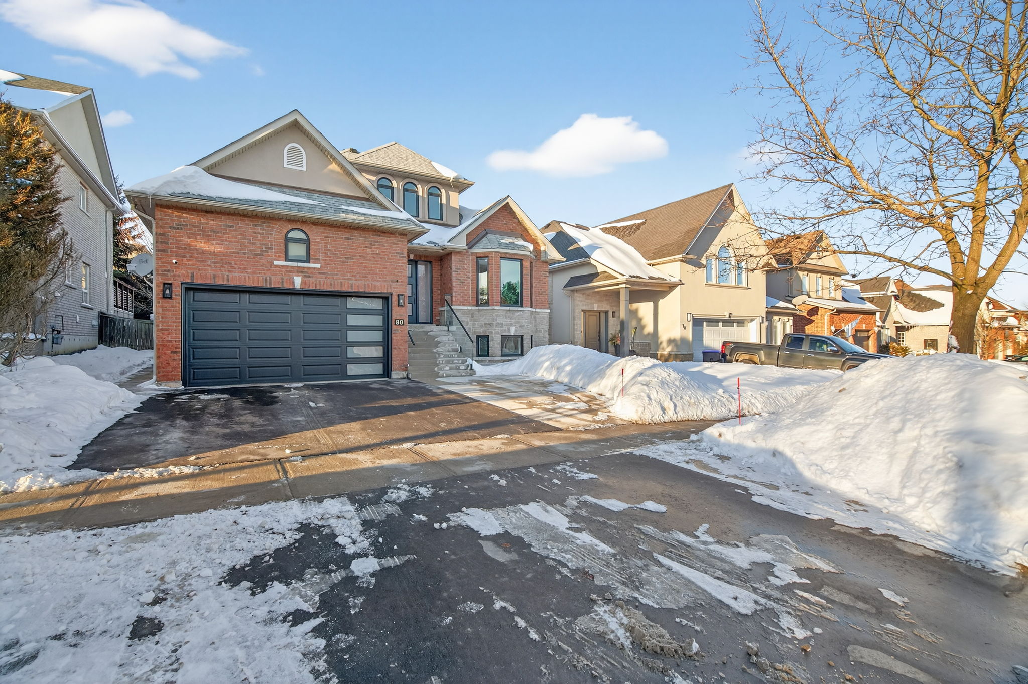 80 Gardiner Dr, Bradford West Gwillimbury ON, Bradford West Gwillimbury — real estate photography by Amazing Photo Video