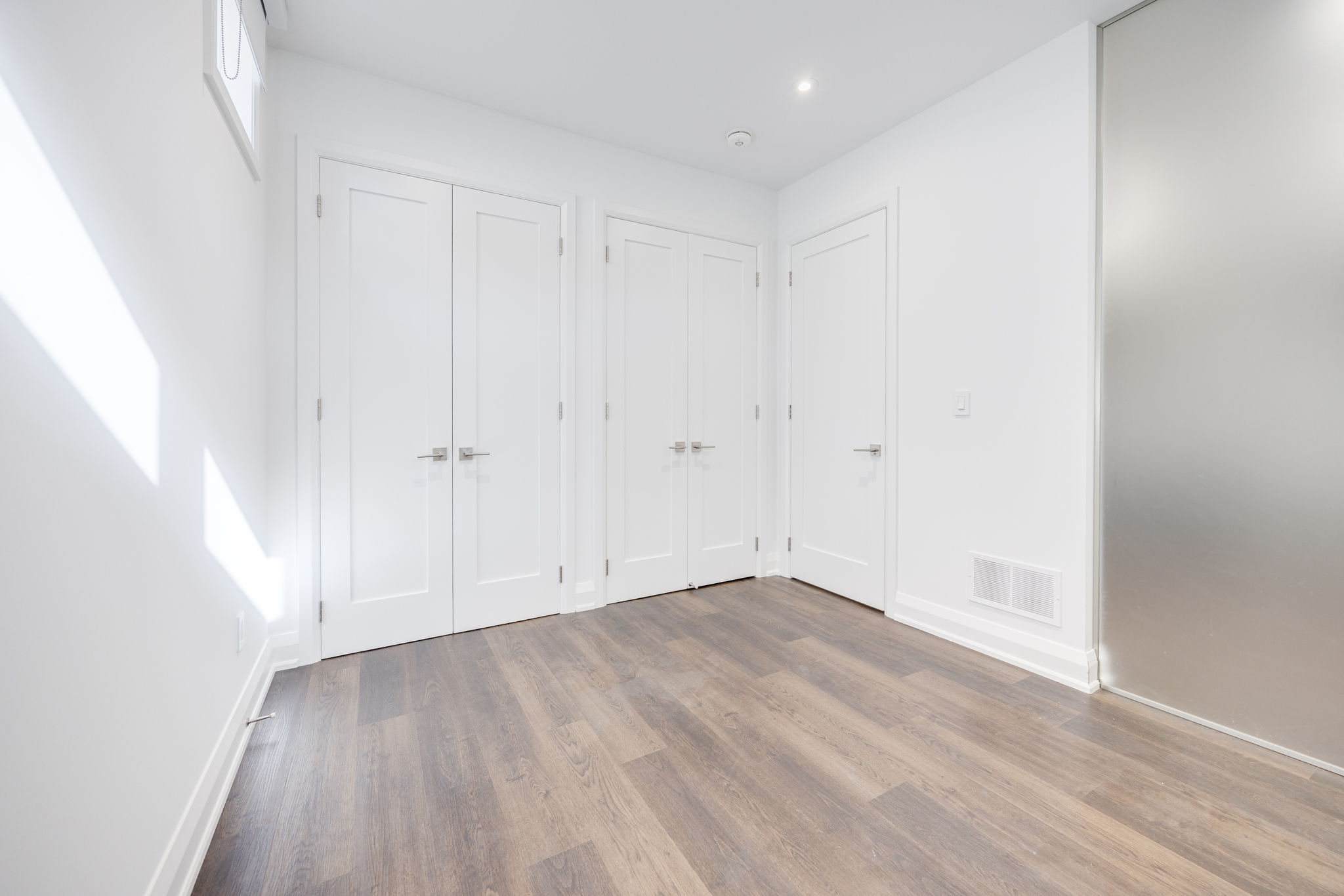 Toronto property showcase — delivered property photograph 13