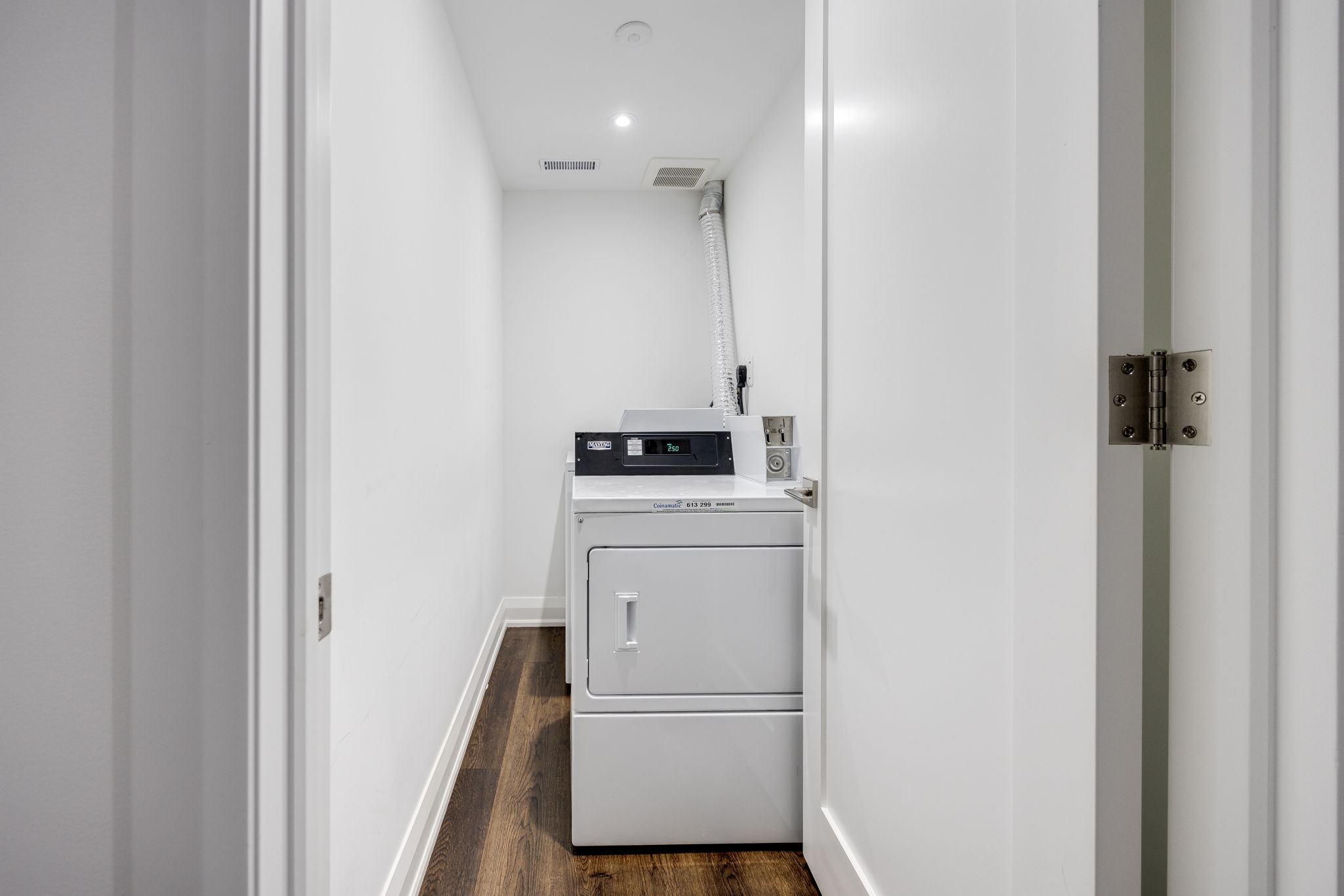 Toronto property showcase — delivered property photograph 16