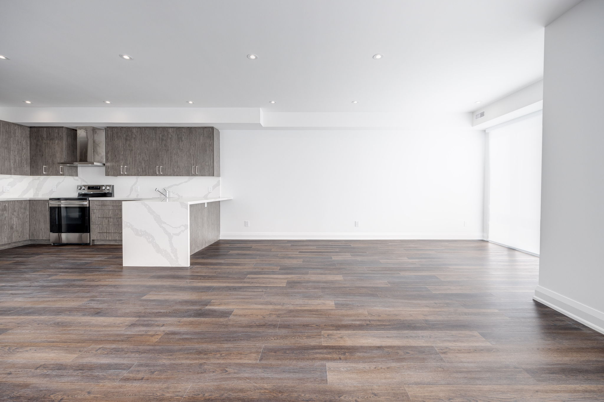Toronto property showcase — delivered property photograph 9