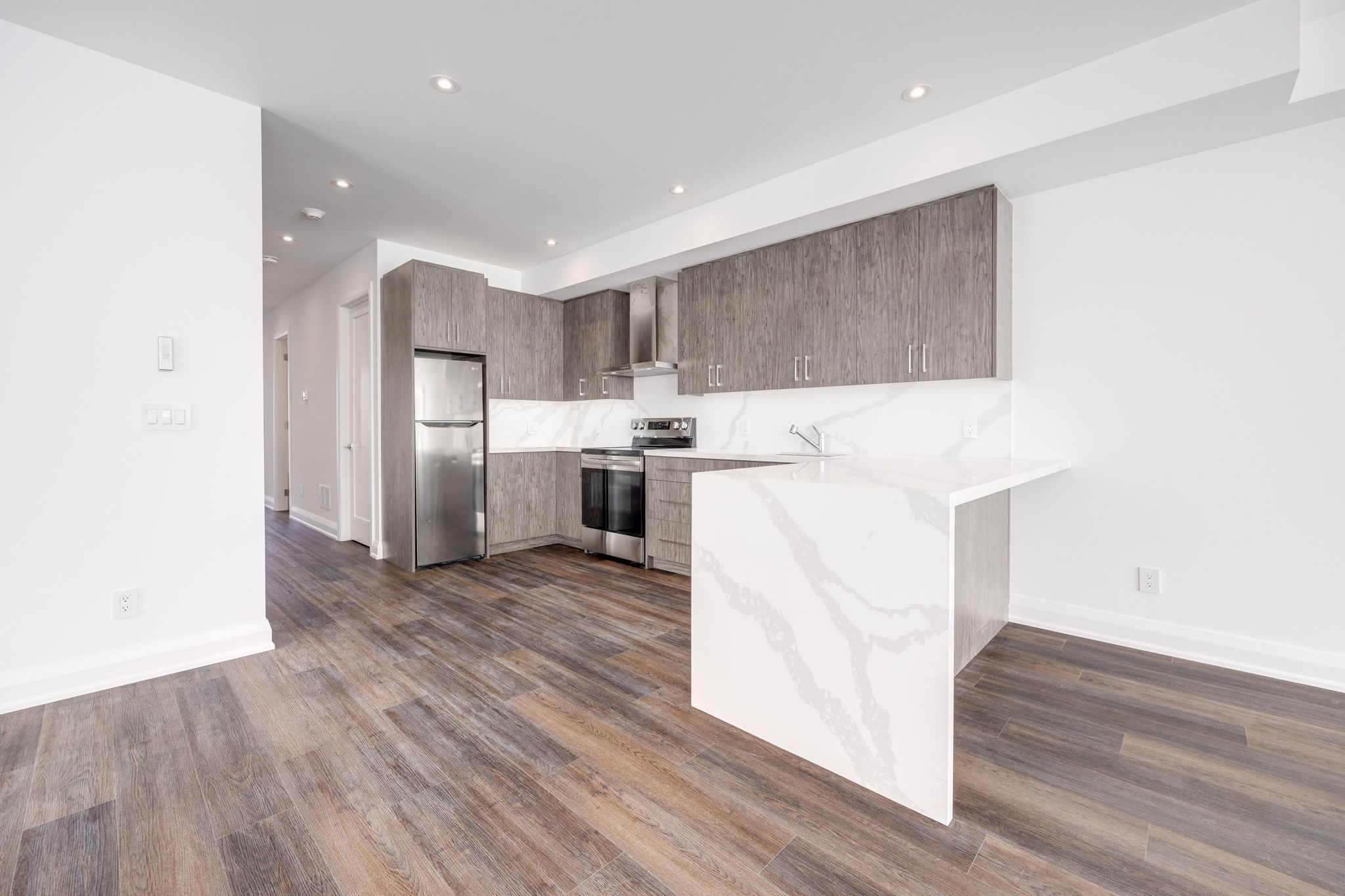Toronto property showcase — delivered property photograph 12
