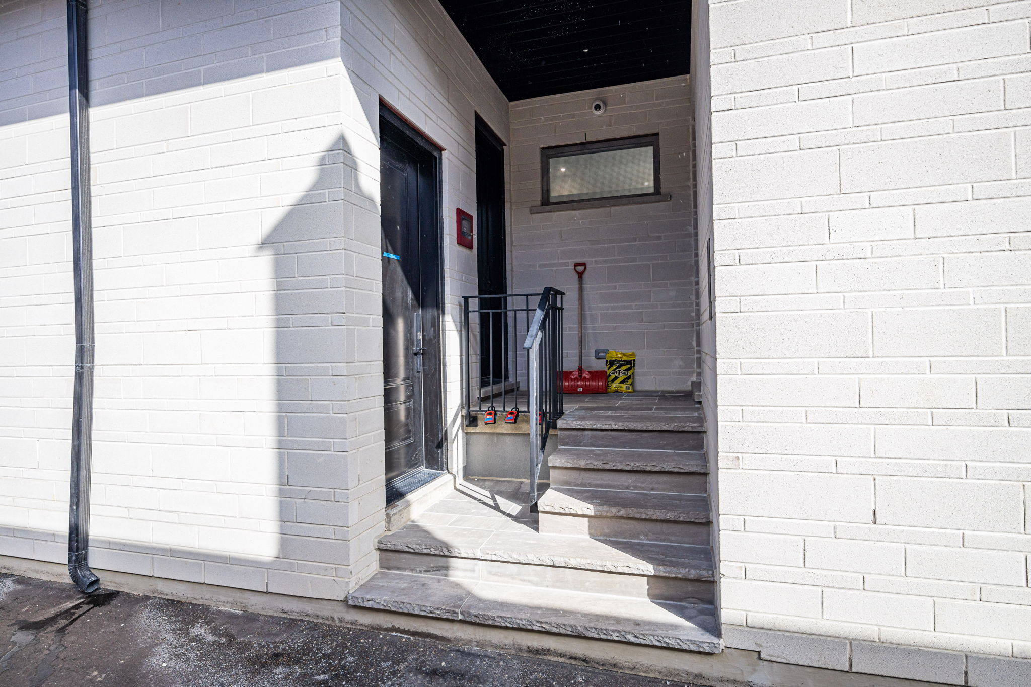 Toronto property showcase — delivered property photograph 4