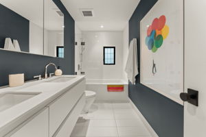  Photo 49