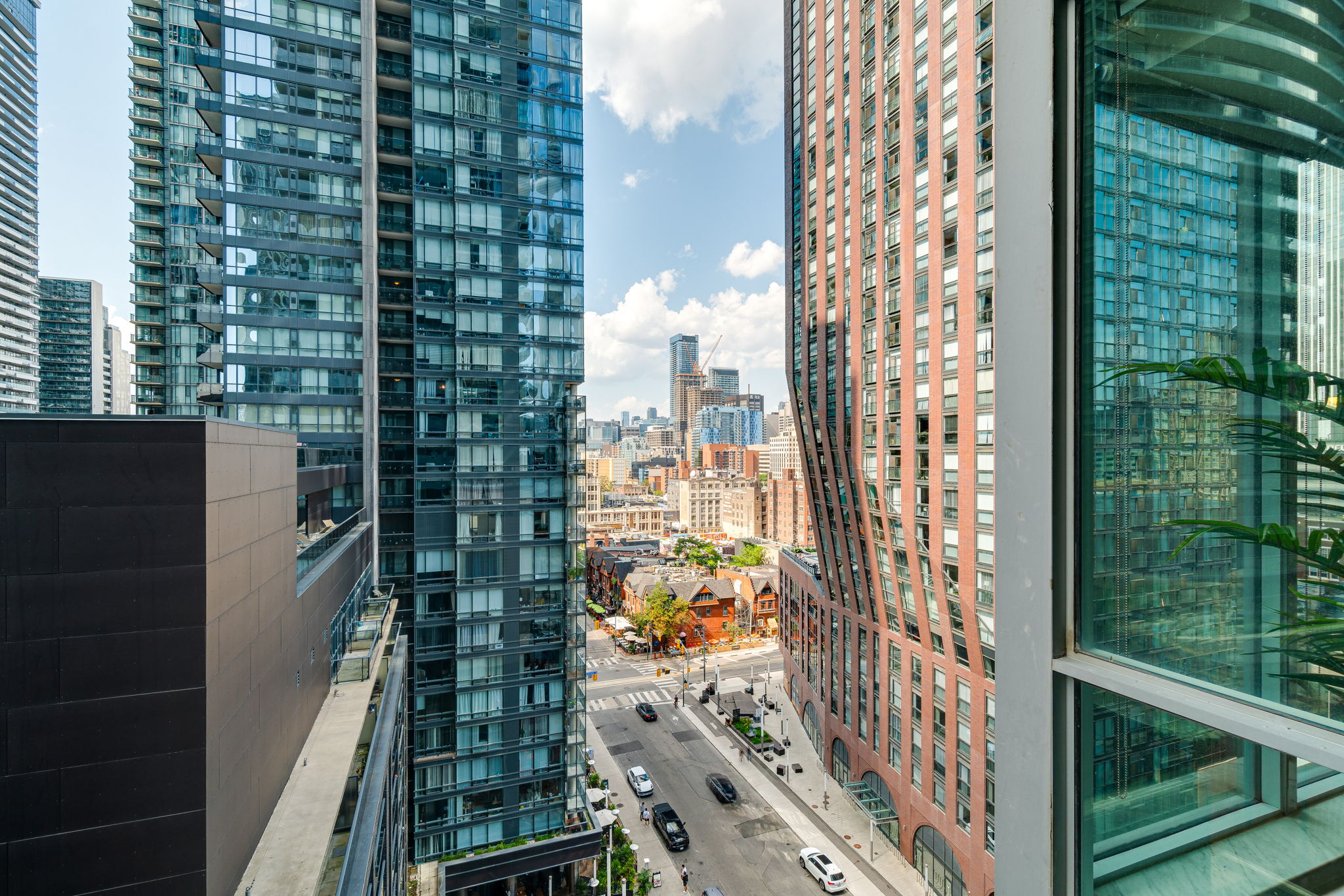 Toronto property showcase — delivered property photograph 27