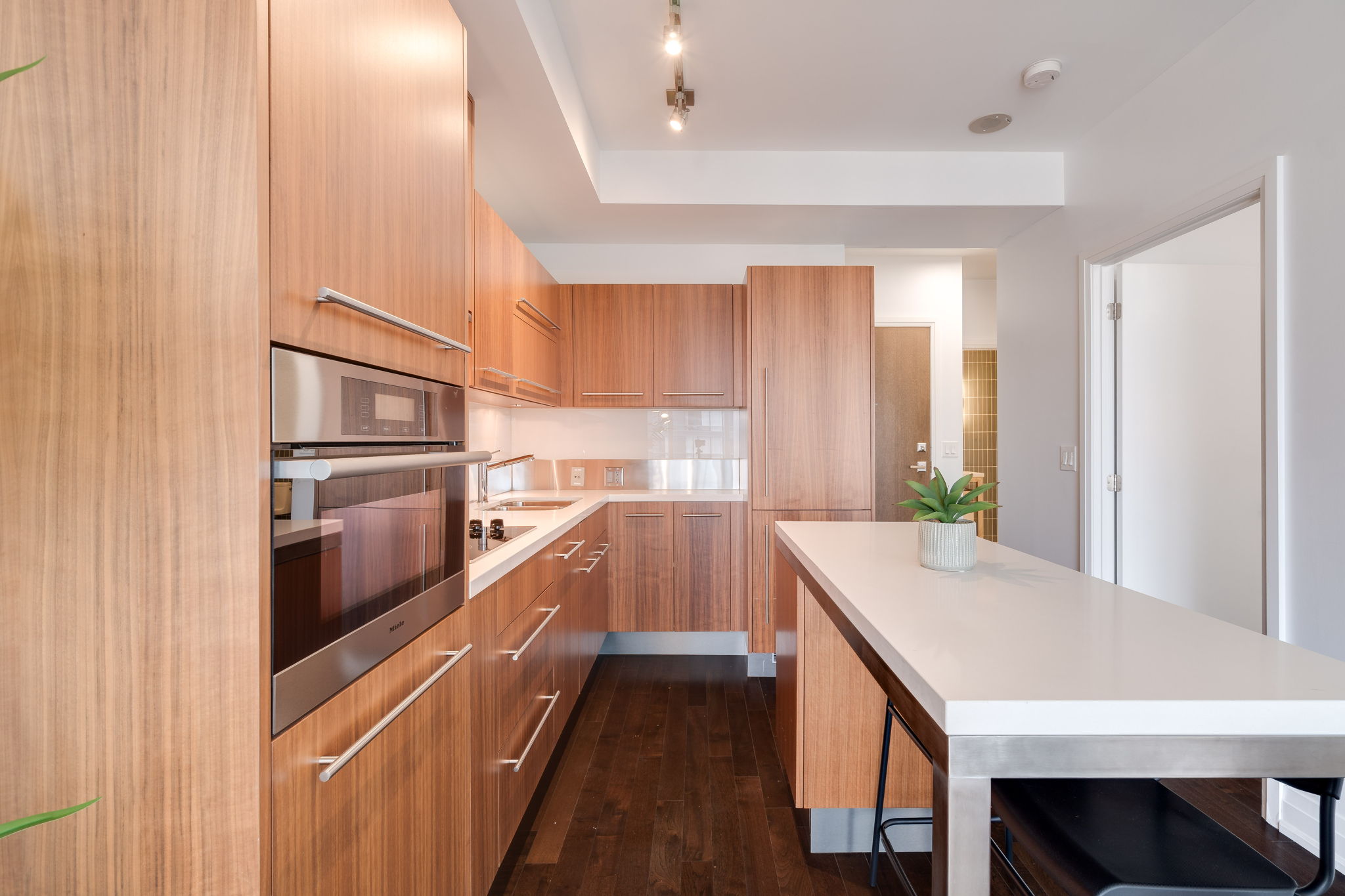 Toronto property showcase — delivered property photograph 9