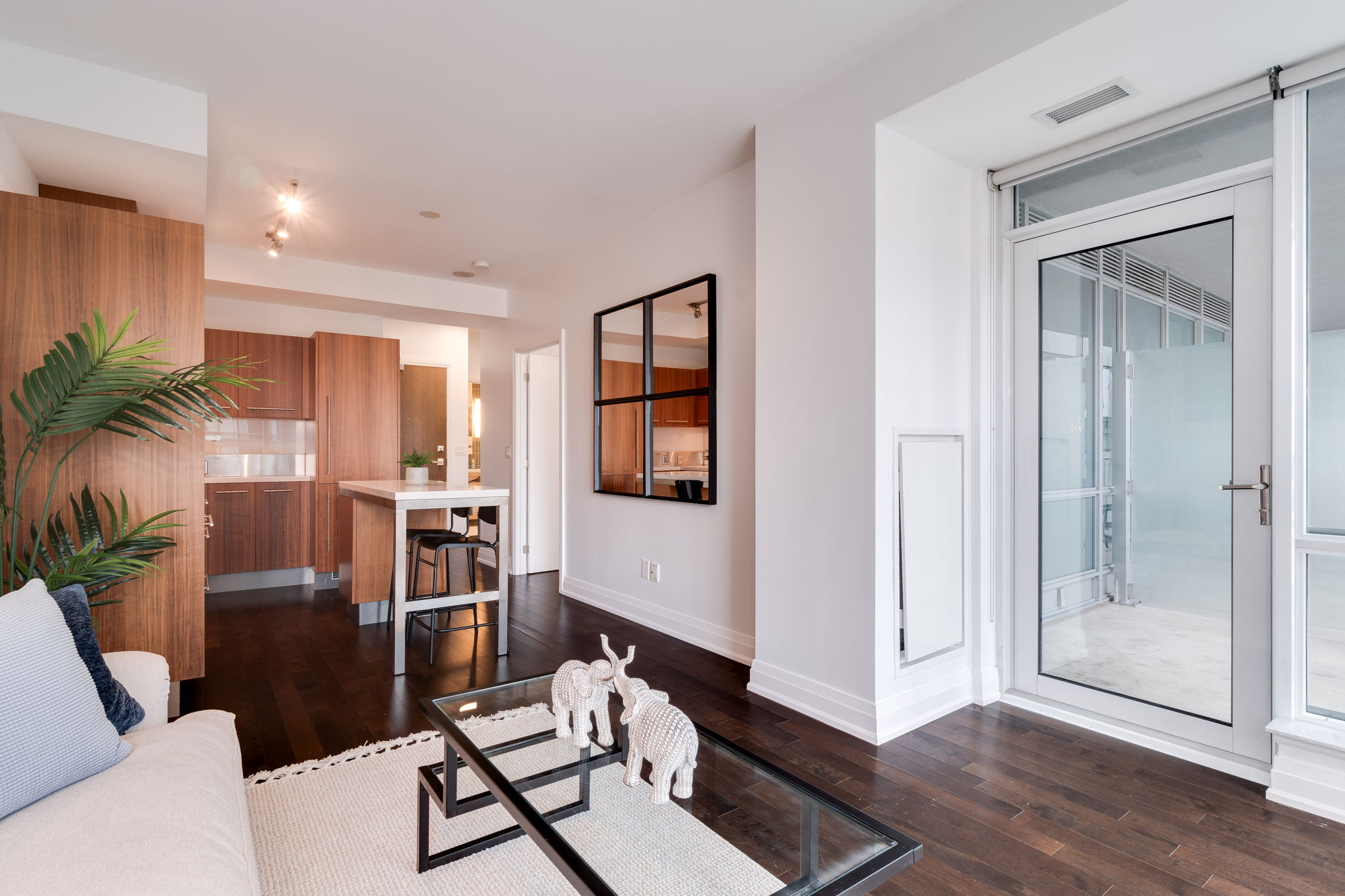 Toronto property showcase — delivered property photograph 15