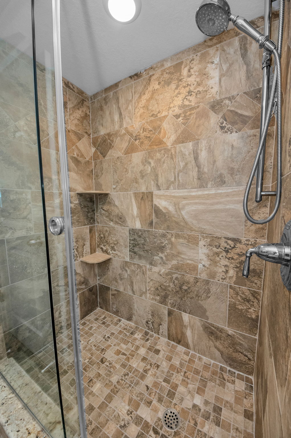 Jack and Jill Bathroom 2c