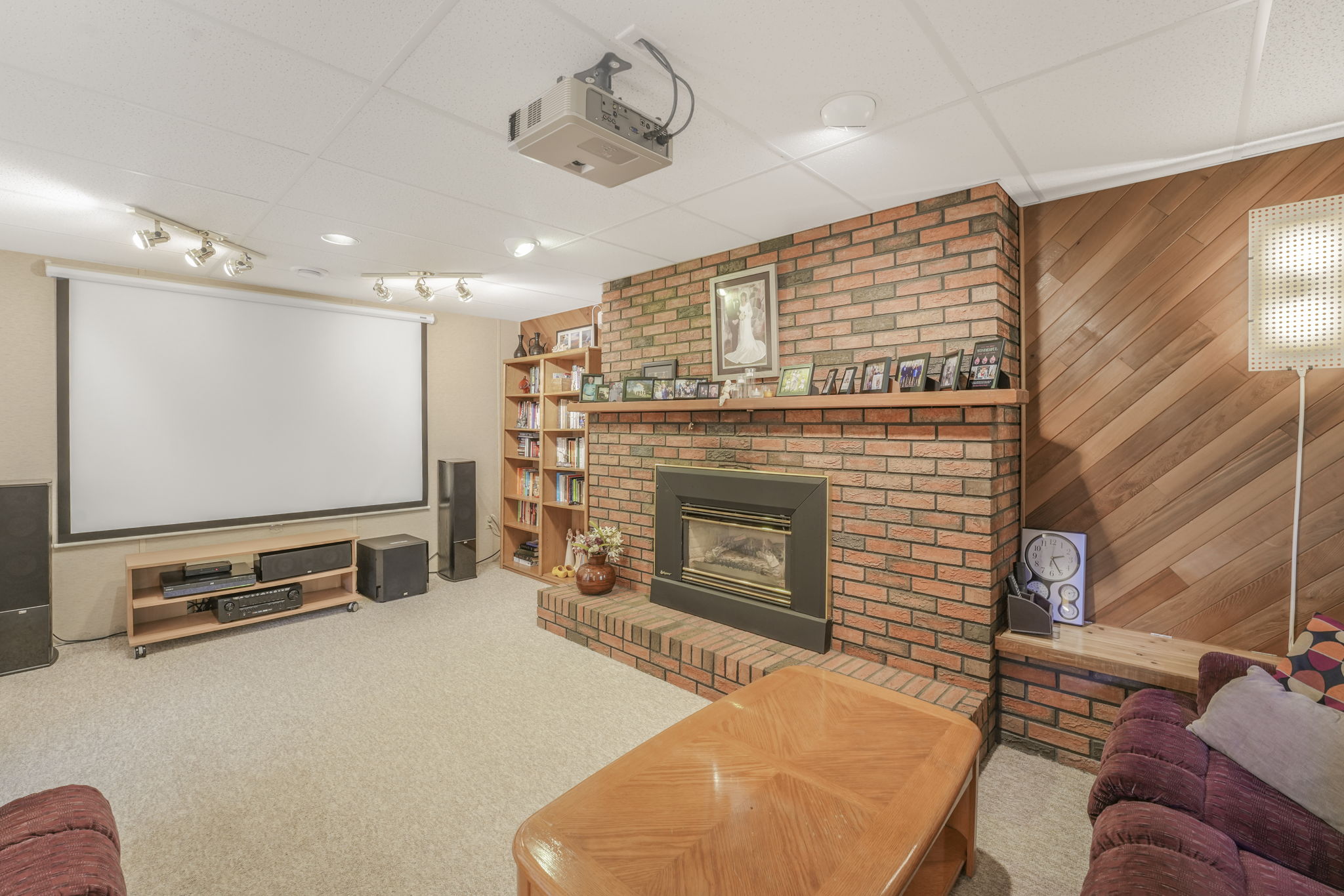 Virtual Xposure - Interior  Image -  (26)