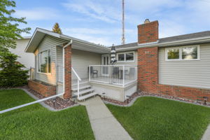 Virtual Xposure - Exterior Image - (1)