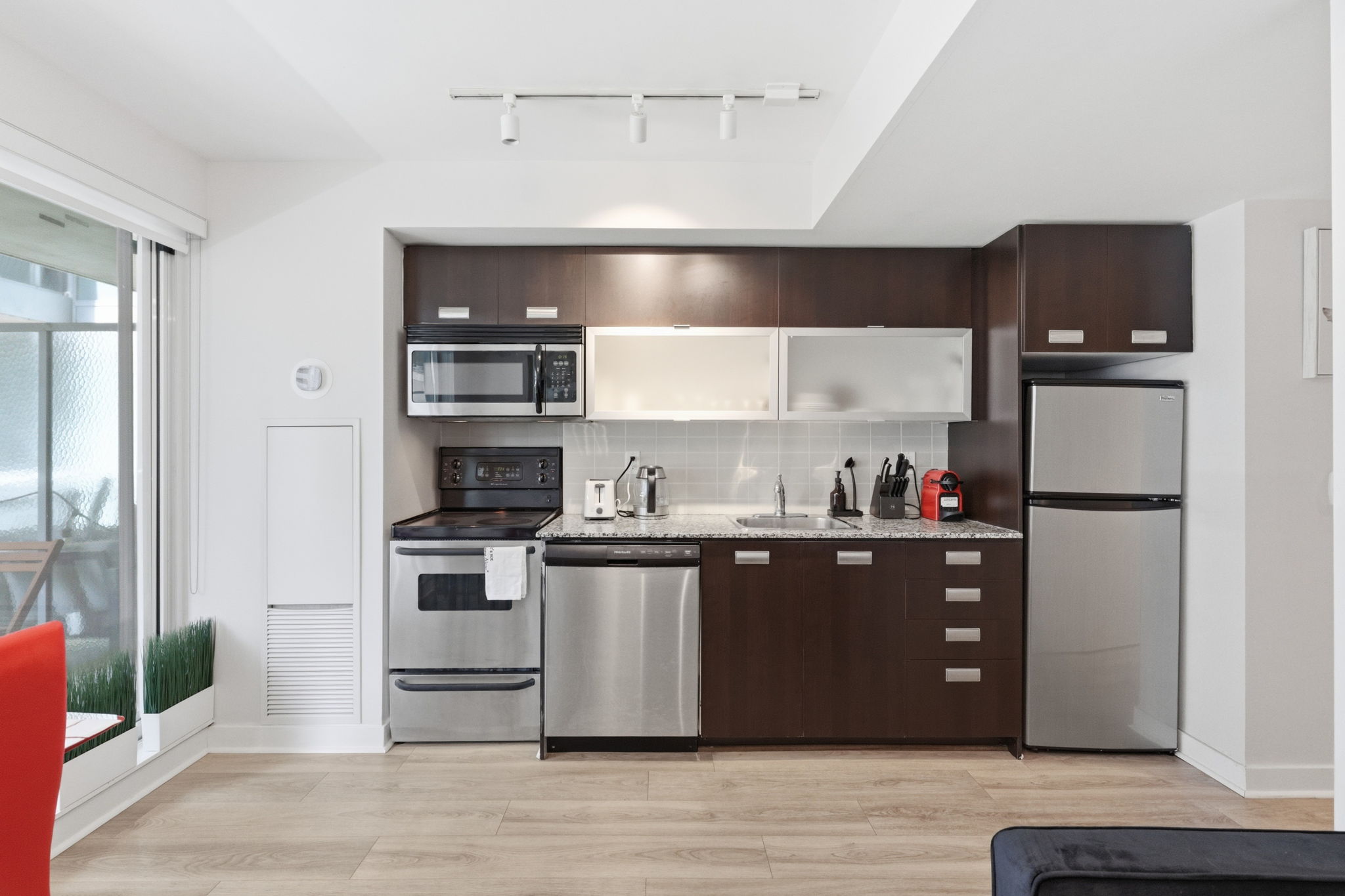 Property in Toronto — delivered property photograph 8