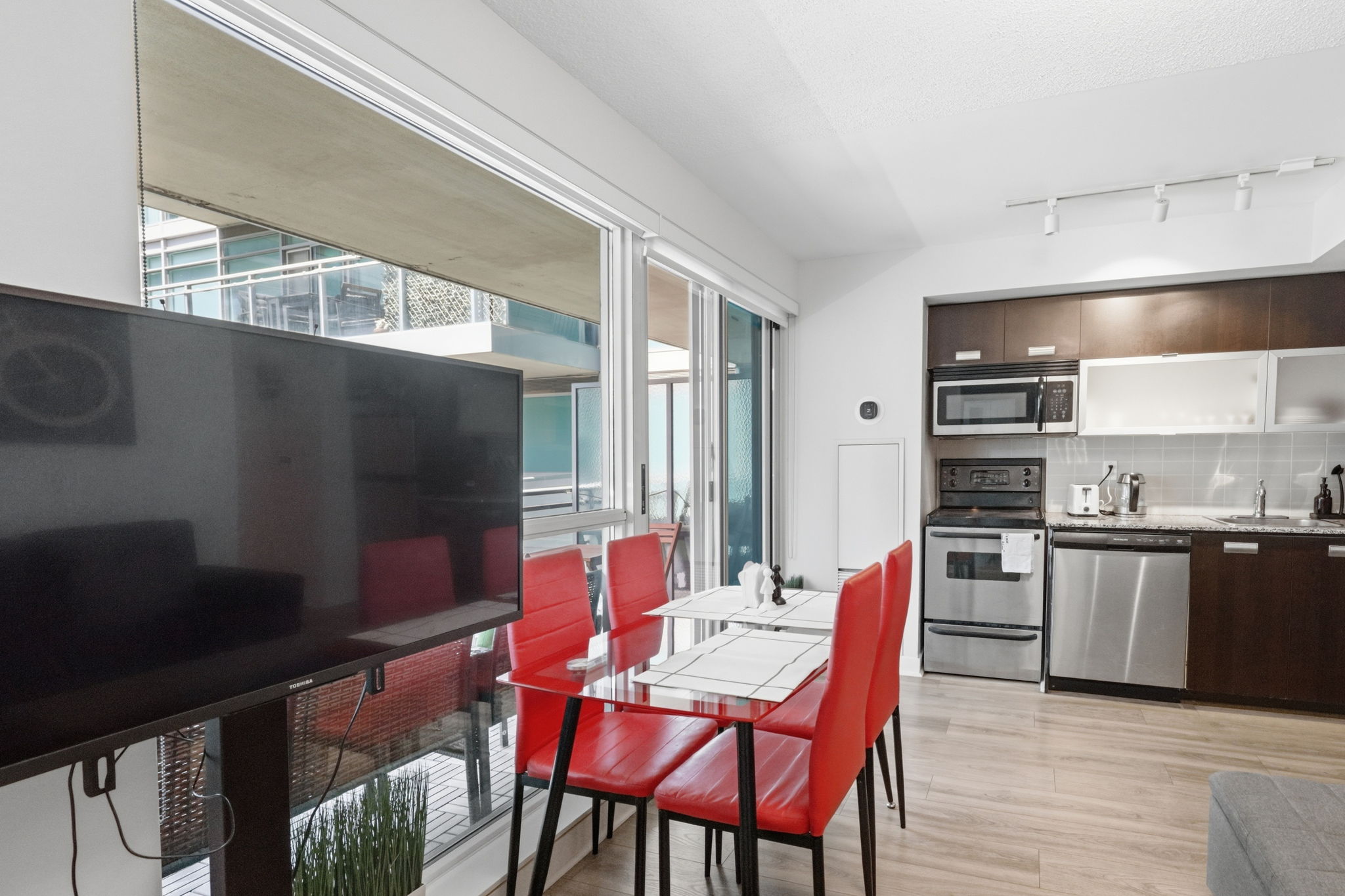 Property in Toronto — delivered property photograph 9
