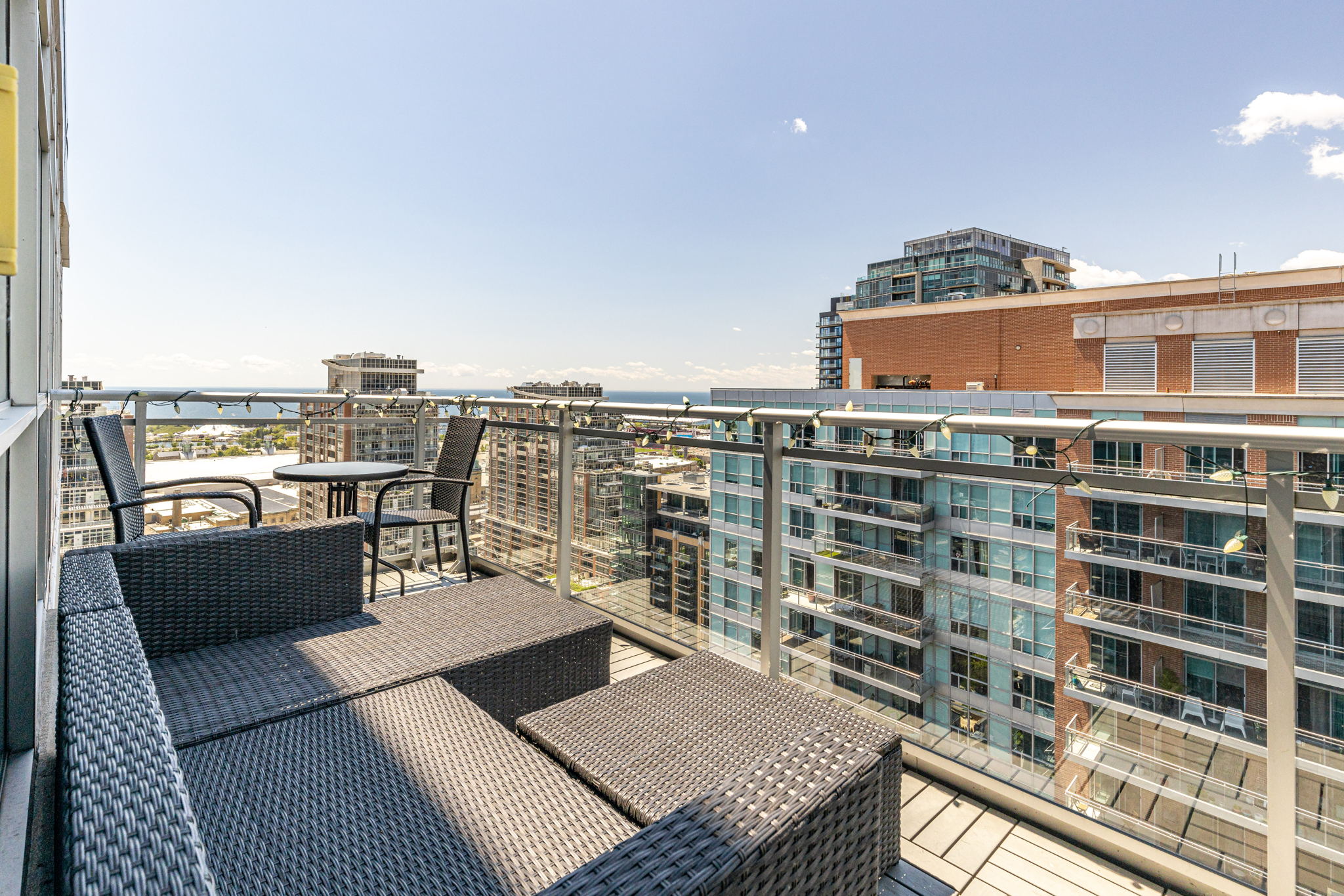 Toronto property showcase — delivered property photograph 36